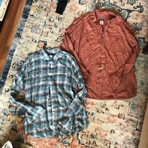Bundle of two Patagonia long sleeves